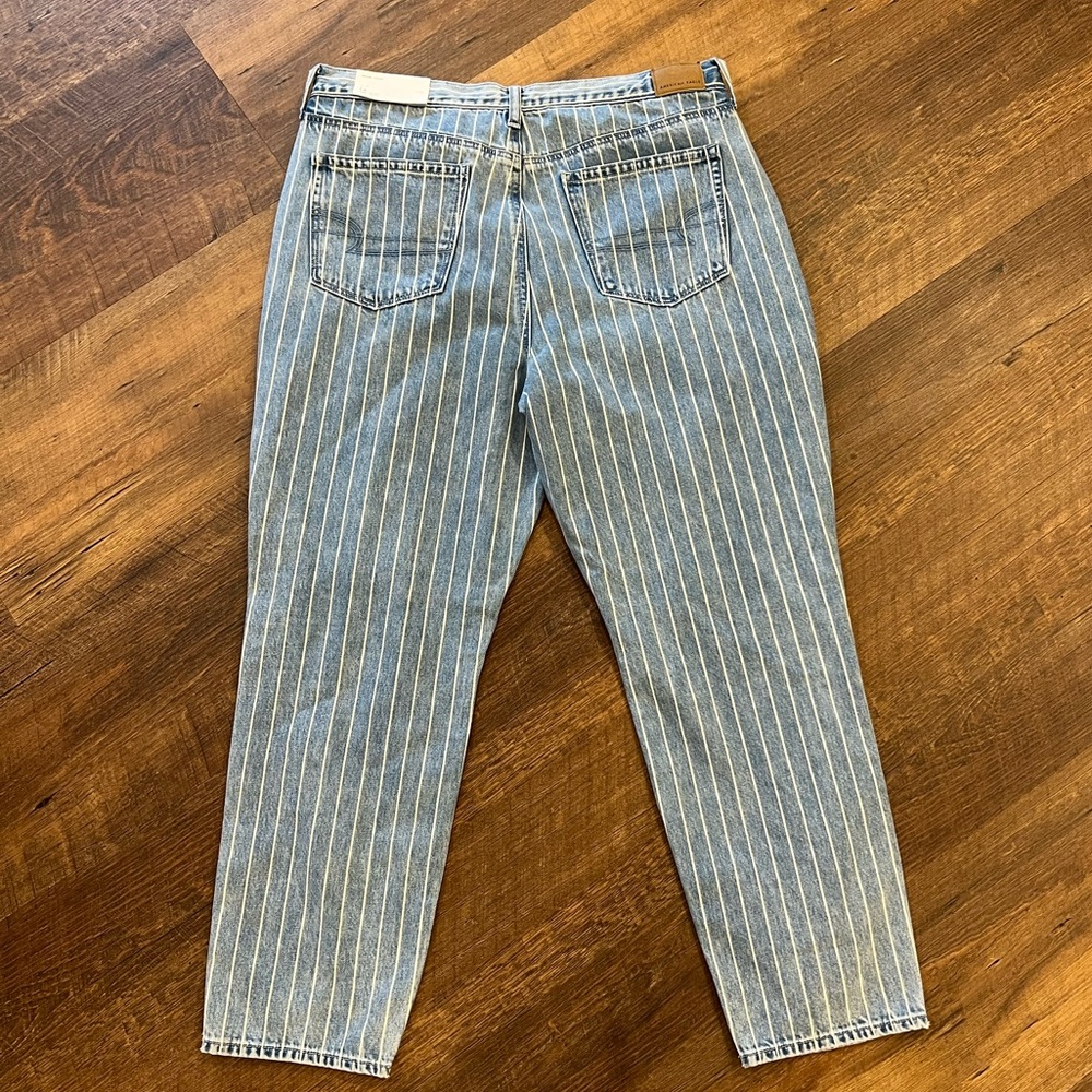 American Eagle Mom Jeans womens size 14 blue striped high waisted new with tags